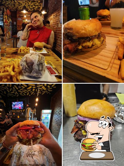 Hamburguesa doble de The Nyc's Burgers